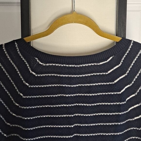 Gap ladies pullover top NWOT - Picture 8 of 8